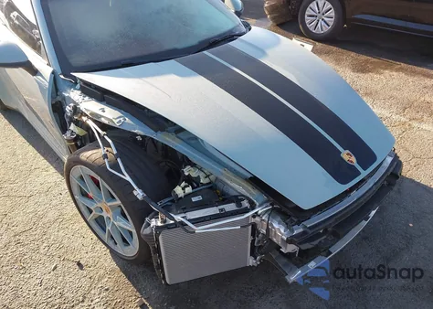 2025 Porsche 911 Carrera 4 Gts /Carrera Gts из США, поврежденный, VIN WP0CB2A93SS247259